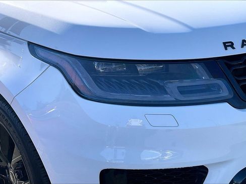 Used 2021 Land Rover Range Rover Sport HST image 25