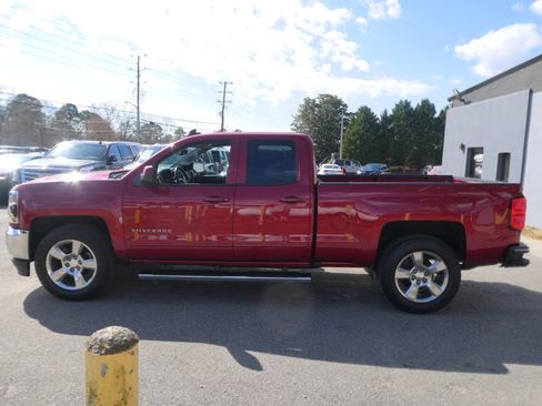 Used 2018 Chevrolet Silverado 1500 LT w/ All Star Edition image 9