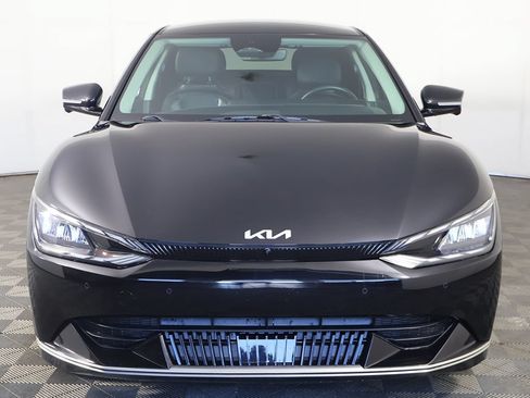 Used 2022 Kia EV6 Wind w/ Wind Technology Package AWD/4WD image 13