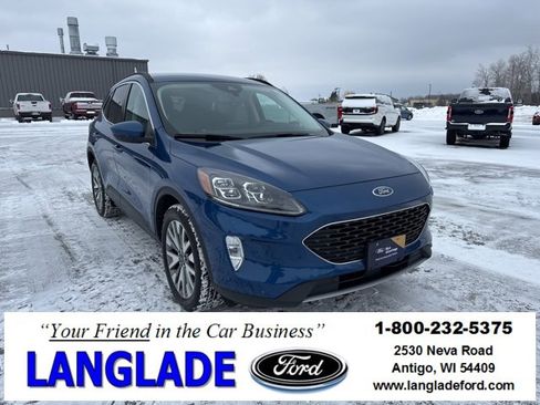 Certified 2022 Ford Escape Titanium w/ Class II Trailer Tow Package image 1