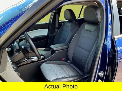 Used 2024 Chevrolet Trax LT w/ Driver Confidence Package image 27