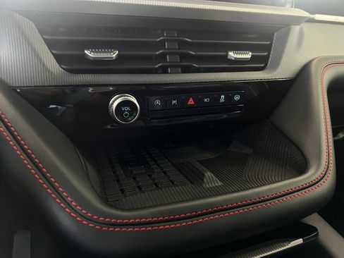 Used 2025 Ford Explorer ST w/ Sun And Sound Package AWD/4WD image 14