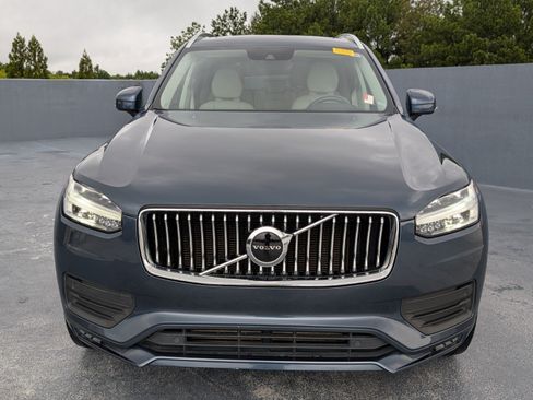 Used 2020 Volvo XC90 T5 Momentum FWD image 8