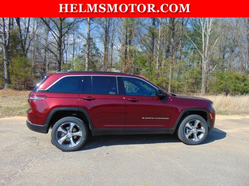 New 2026 Jeep Grand Cherokee Limited AWD/4WD image 14
