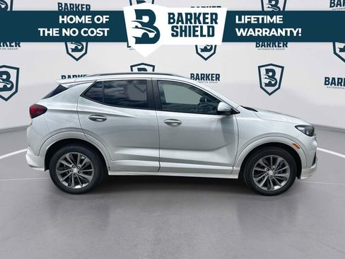 Used 2022 Buick Encore GX Preferred w/ Sport Touring Package FWD image 10