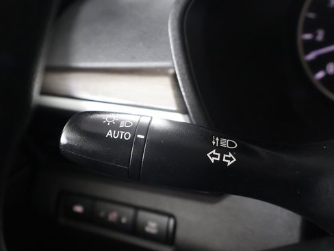 Used 2023 Nissan Altima 2.5 SV image 34