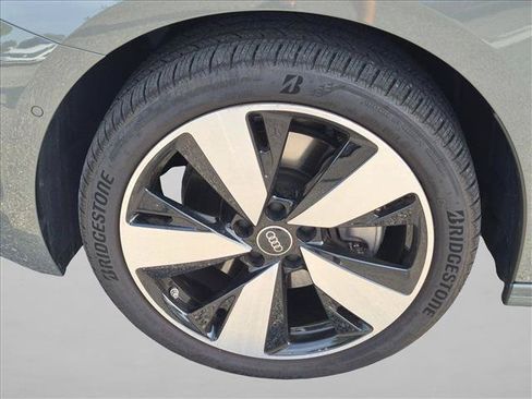 Used 2025 Audi A5 2.0T Premium Plus w/ Premium Plus AWD/4WD image 21