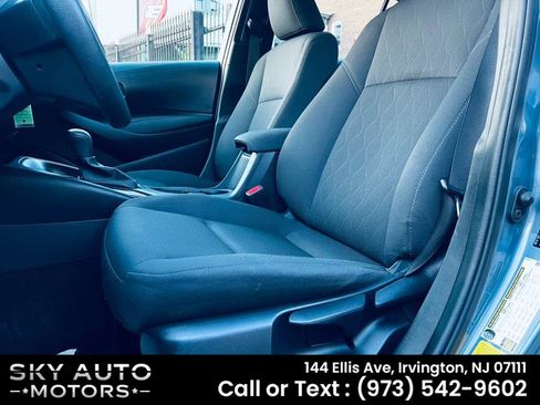 Used 2024 Toyota Corolla LE FWD image 15