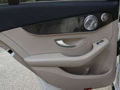 Used 2017 Mercedes-Benz C 300 4MATIC Sedan image 30