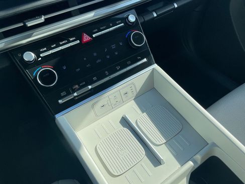 Used 2025 Hyundai Santa Fe SEL image 44