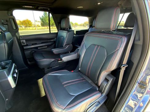 Used 2023 Ford Expedition Limited AWD/4WD image 20