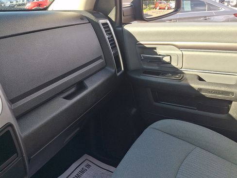 Used 2024 RAM 1500 Classic SLT AWD/4WD image 31