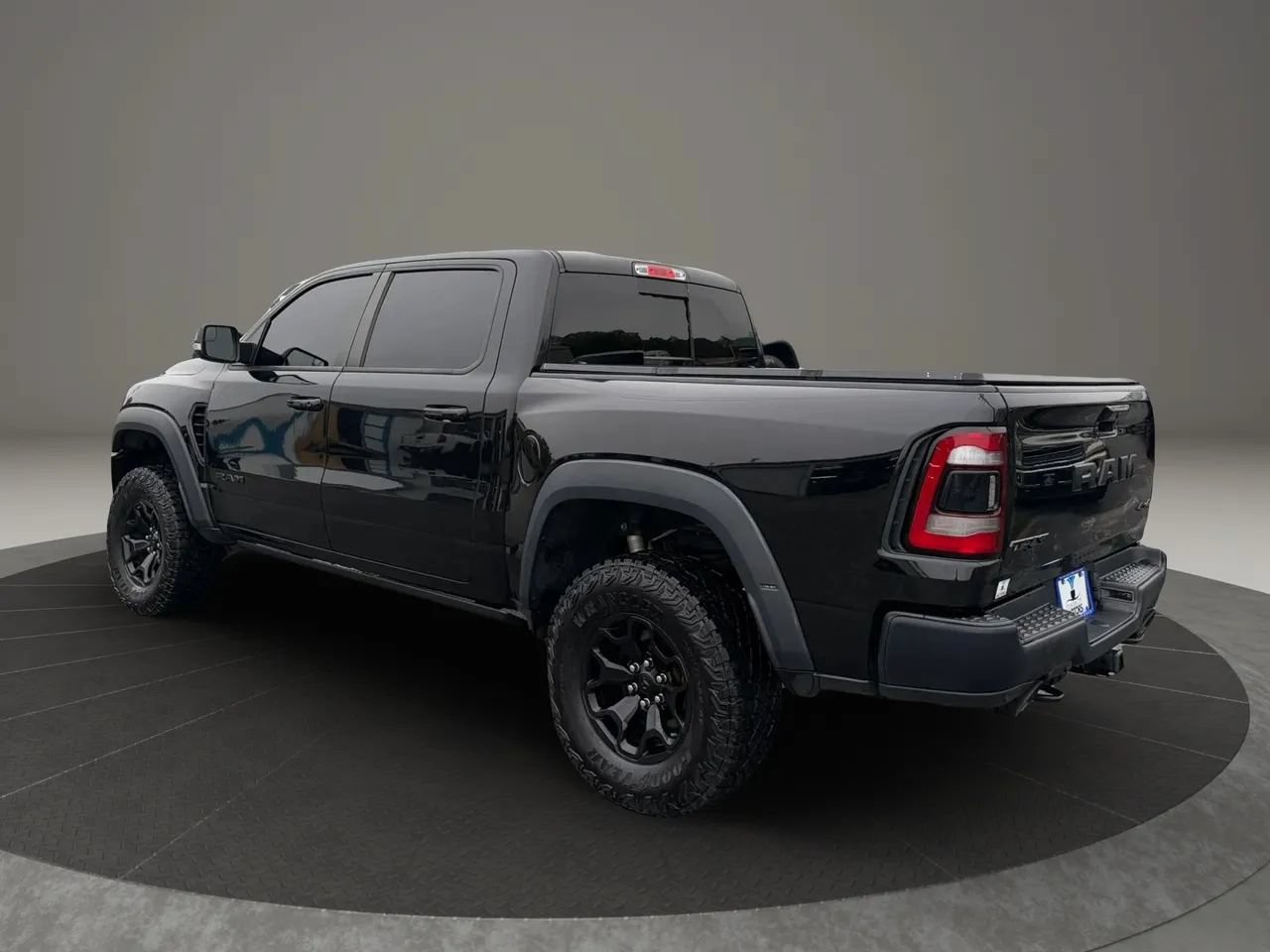 Used 2022 RAM 1500 TRX AWD/4WD image 3