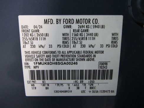 Used 2025 Ford Explorer Active image 44