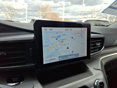 Used 2023 Ford Explorer XLT w/ Equipment Group 202A image 18