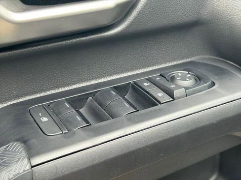 Certified 2025 Toyota Tacoma TRD Sport image 24