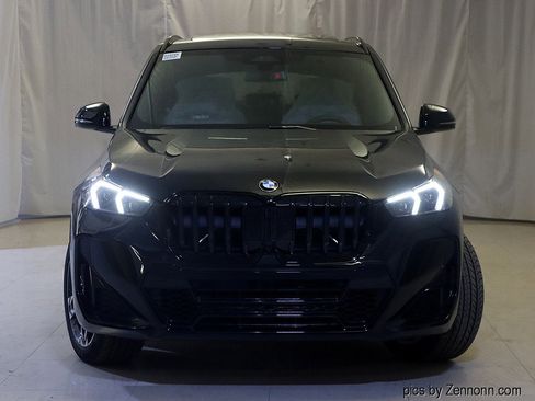 Used 2025 BMW X1 xDrive28i w/ Technology Package image 5