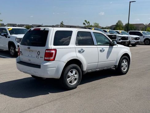 Used 2011 Ford Escape XLT FWD image 5