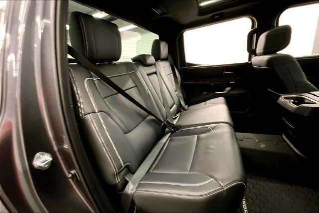 Used 2026 Toyota Tundra Limited AWD/4WD image 26