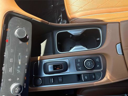 Used 2023 INFINITI QX60 Autograph image 23