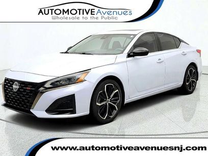 Used 2023 Nissan Altima 2.5 SR w/ SR Premium Package