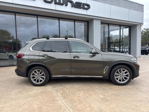Used 2022 BMW X5 sDrive40i image 2