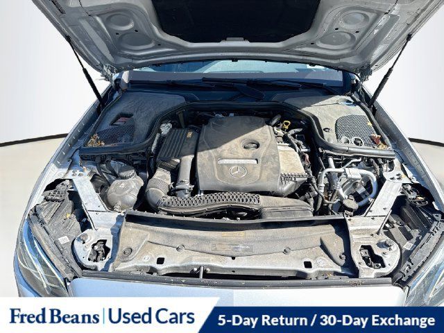 Used 2017 Mercedes-Benz E 300 4MATIC image 38