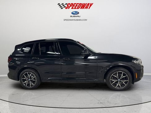 Used 2024 BMW X3 xDrive30i w/ Premium Package w/ZPA image 12