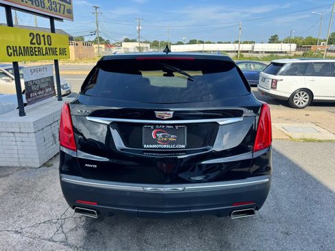 Used 2017 Cadillac XT5 Luxury w/ Driver Awareness Package AWD/4WD image 4