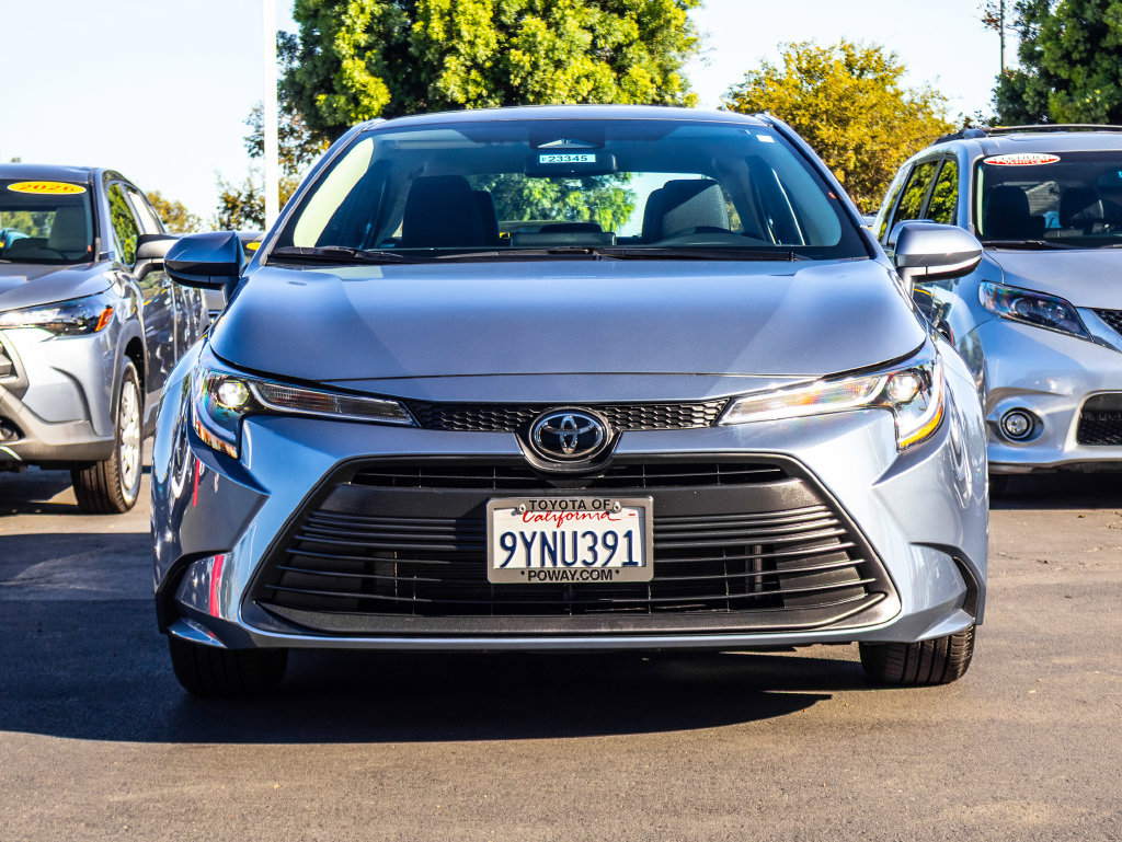 Used 2026 Toyota Corolla LE FWD image 2