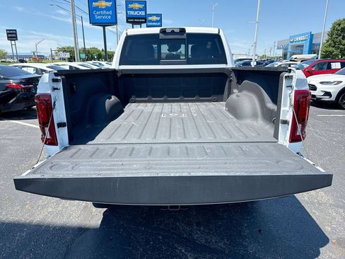 Used 2025 RAM 2500 Laramie AWD/4WD image 24