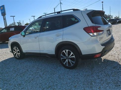 Used 2020 Subaru Forester Limited w/ Popular Package #3 image 7