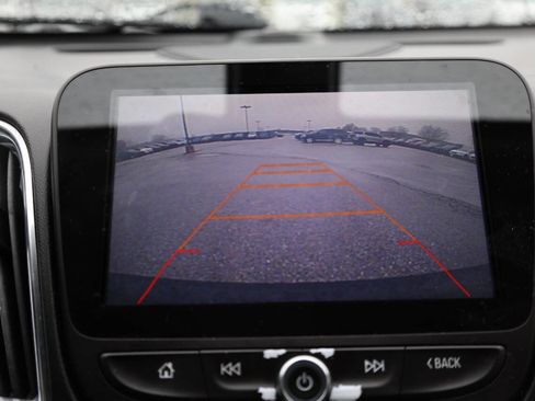 Used 2016 Chevrolet Malibu Premier image 22