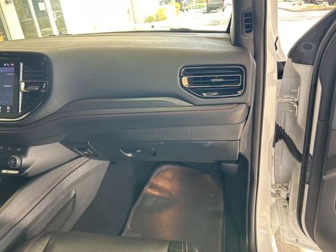 Used 2022 Dodge Durango R/T image 24