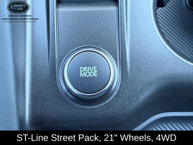 Used 2027 Ford Explorer ST-Line w/ Premium Package AWD/4WD image 25