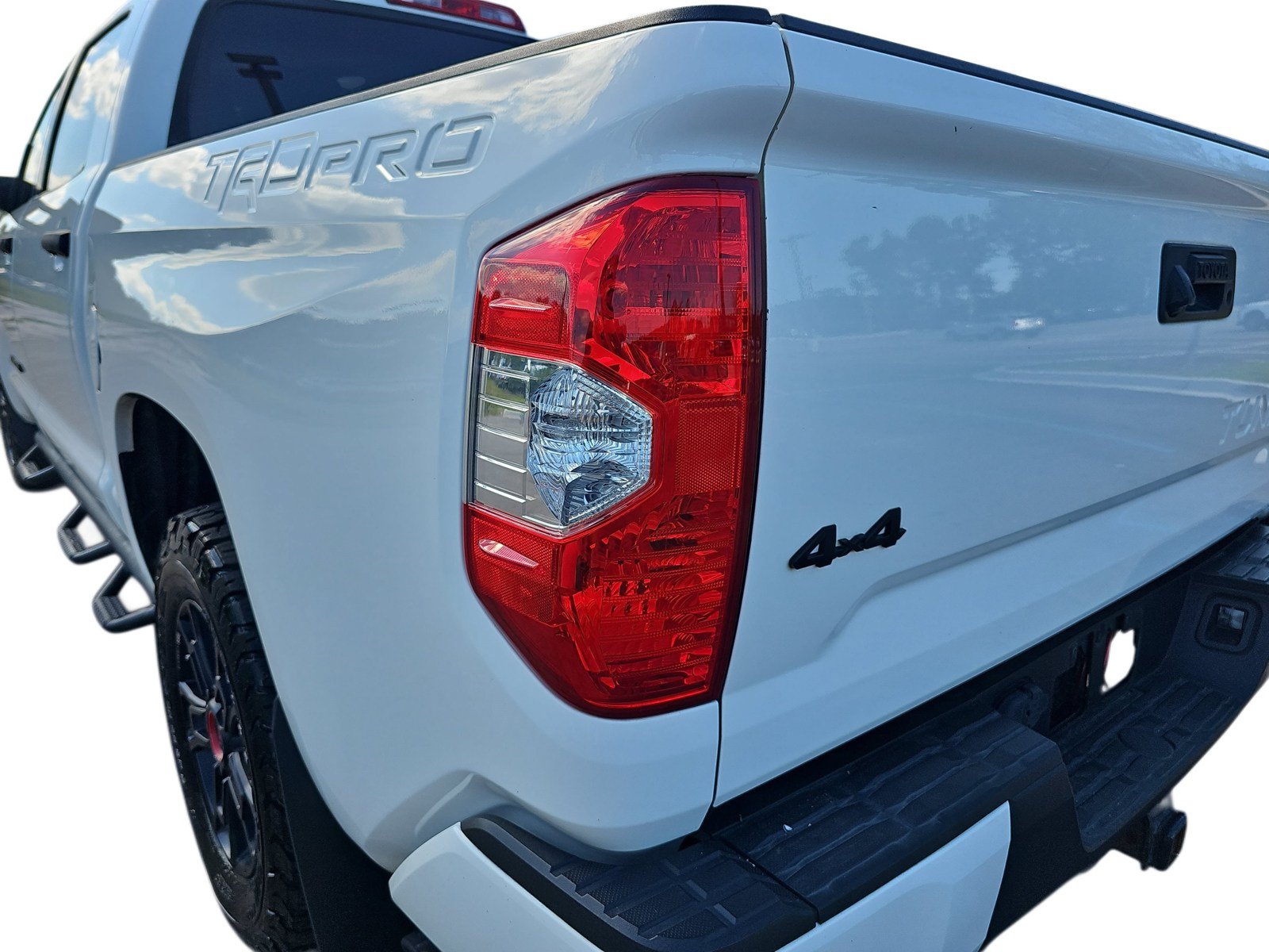 Used 2020 Toyota Tundra TRD Pro AWD/4WD image 32