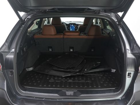 Used 2022 Subaru Outback Touring XT image 9