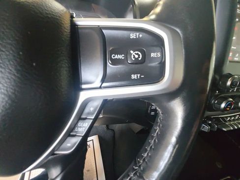 Used 2020 RAM 1500 Big Horn AWD/4WD image 19