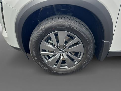 New 2026 Nissan Pathfinder SV AWD/4WD image 9