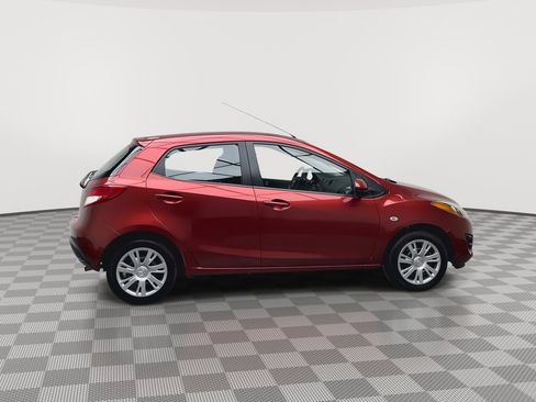 Used 2014 MAZDA MAZDA2 Sport FWD image 27