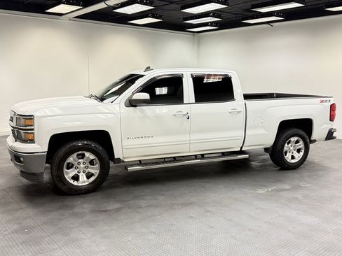 Used 2015 Chevrolet Silverado 1500 LT image 2