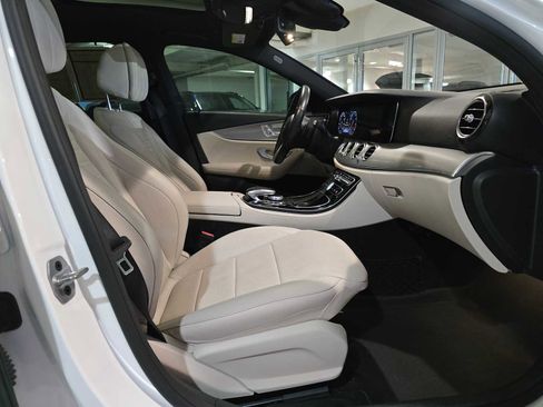 Used 2020 Mercedes-Benz E 450 4MATIC Wagon image 10