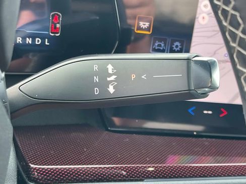 New 2026 Chevrolet Traverse Z71 w/ Enhanced Driving Package image 38