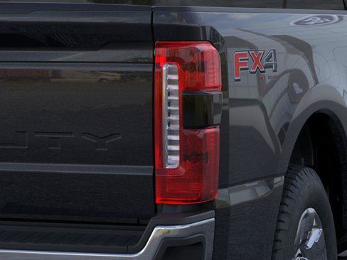 New 2026 Ford F250 Lariat w/ Chrome Package AWD/4WD image 21
