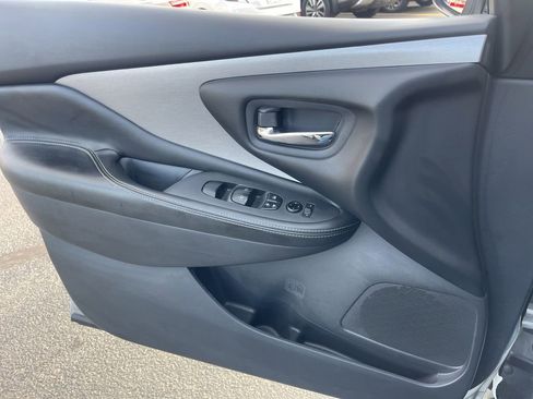Certified 2022 Nissan Murano S FWD image 15