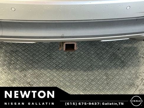Used 2016 Lincoln MKX Reserve w/ Technology Package FWD image 25