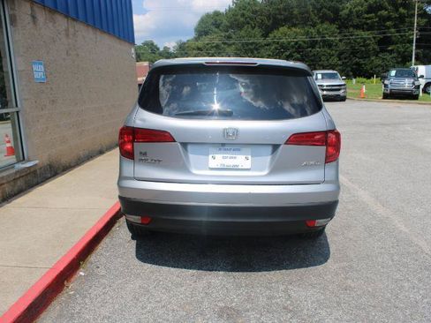 Used 2016 Honda Pilot EX image 5