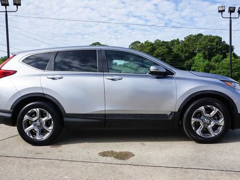 Used 2018 Honda CR-V EX image 3