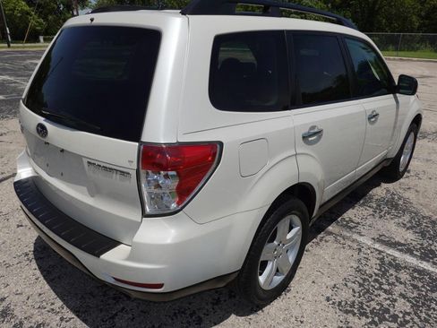 Used 2010 Subaru Forester 2.5X Limited AWD/4WD image 7
