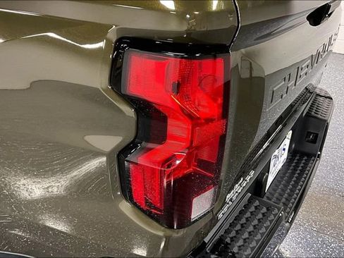 Used 2024 Chevrolet Colorado W/T image 23